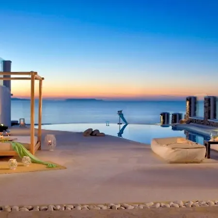 Luxurious Mykonos + Pool Villa *