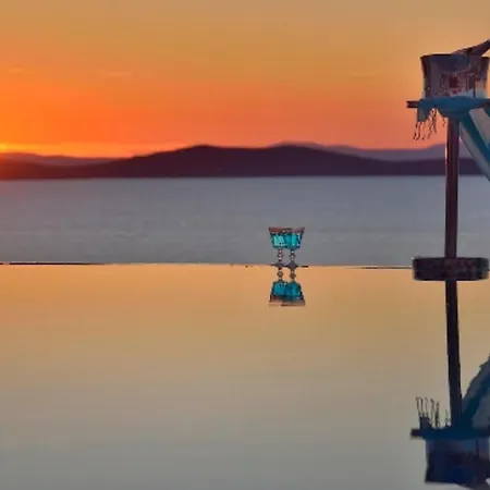 Luxurious Mykonos + Pool *